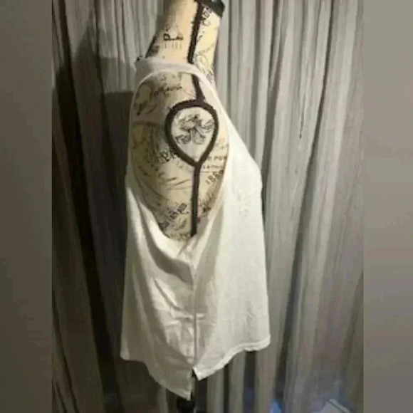 BEBE sport tank, size Large - Picture 5 of 8